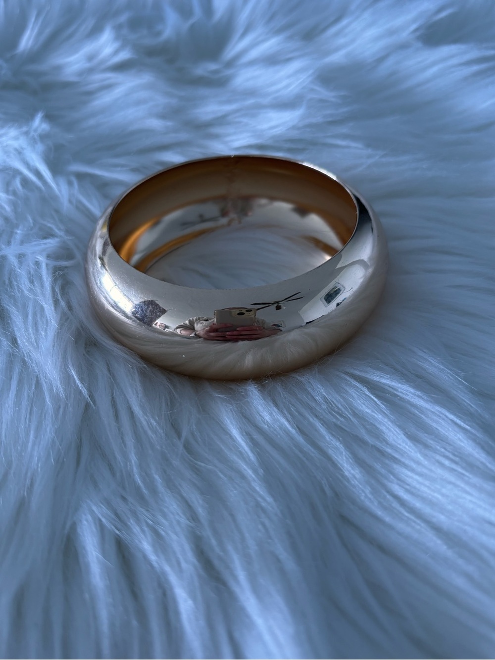 10/$10 Gold Dome Bangle Bracelet GUC
